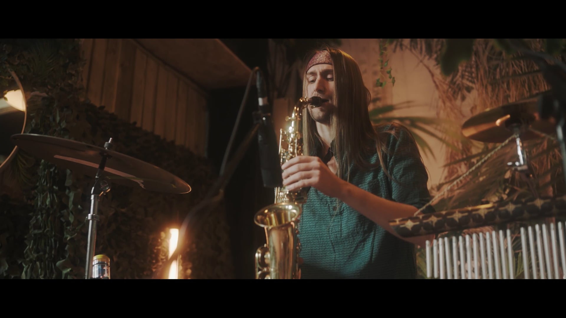 Yarni - Purezento (Official Live Music Video).mp4