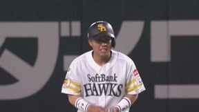 【5回裏】チャンスで結果を残した!! ホークス・海野隆司 今季OP戦初安打はタイムリーヒット!!  2023年3月24日 福岡ソフトバンクホークス 対 広島東洋カープ
