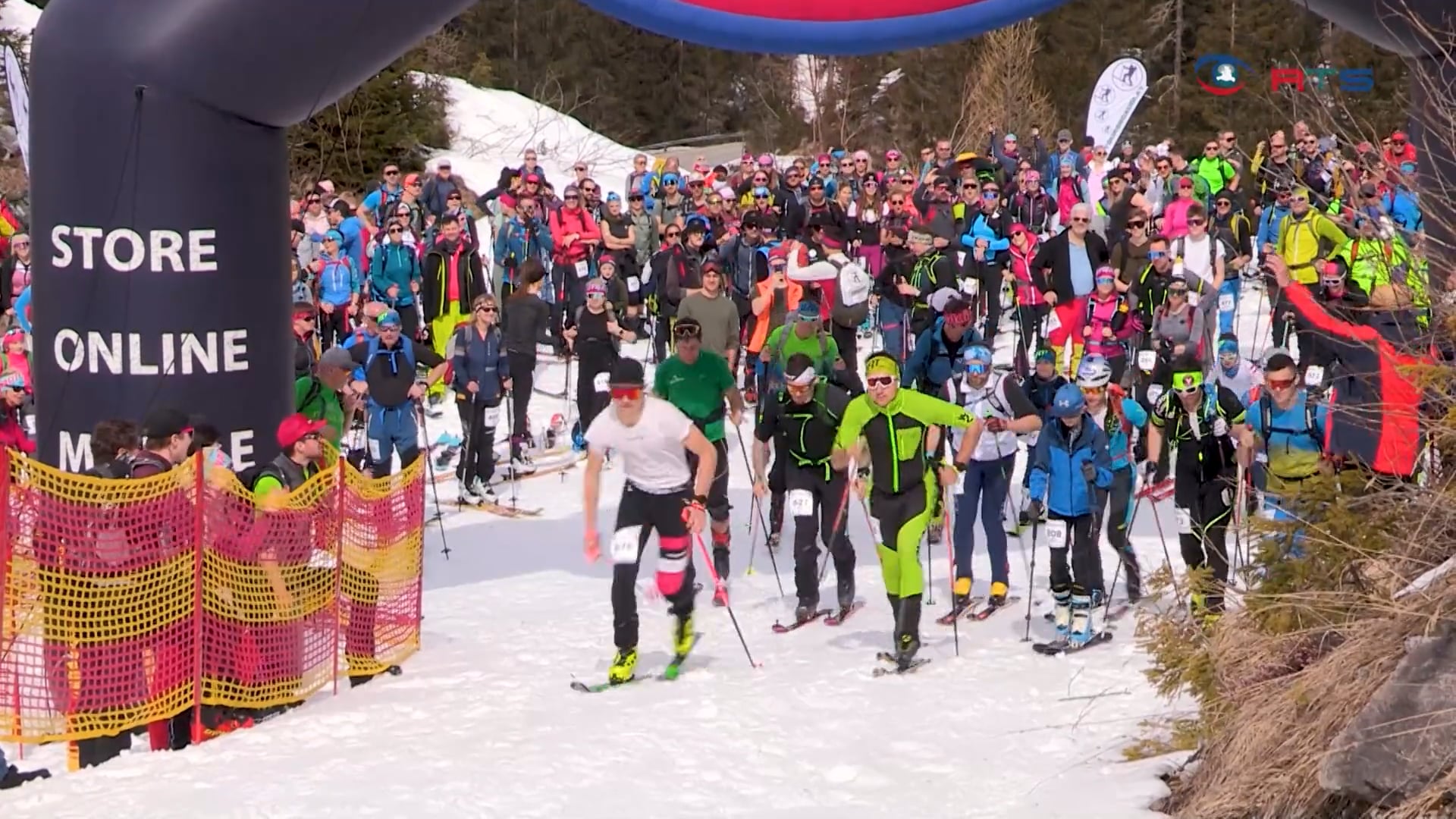 die-skitouren-gaudi-ist-zurueck-ueber-650-starter-bezwingen-den-hochkeil-in-muehlbach