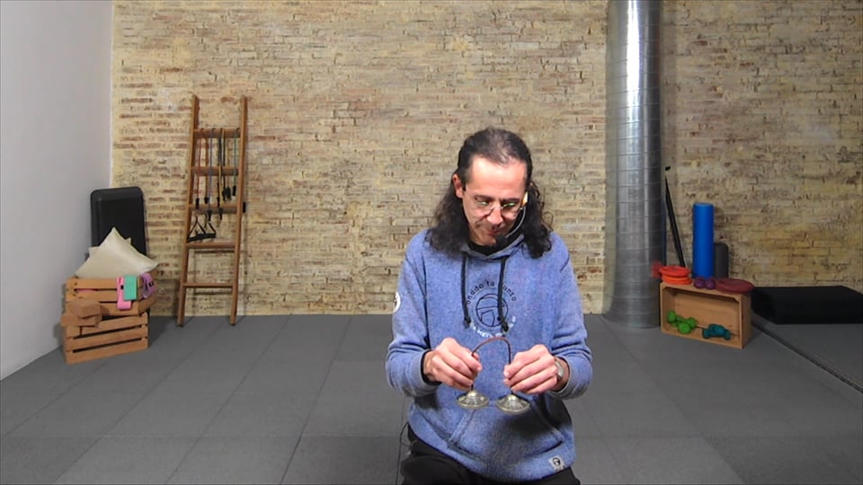 Aquí, ahora. Ya estamos.