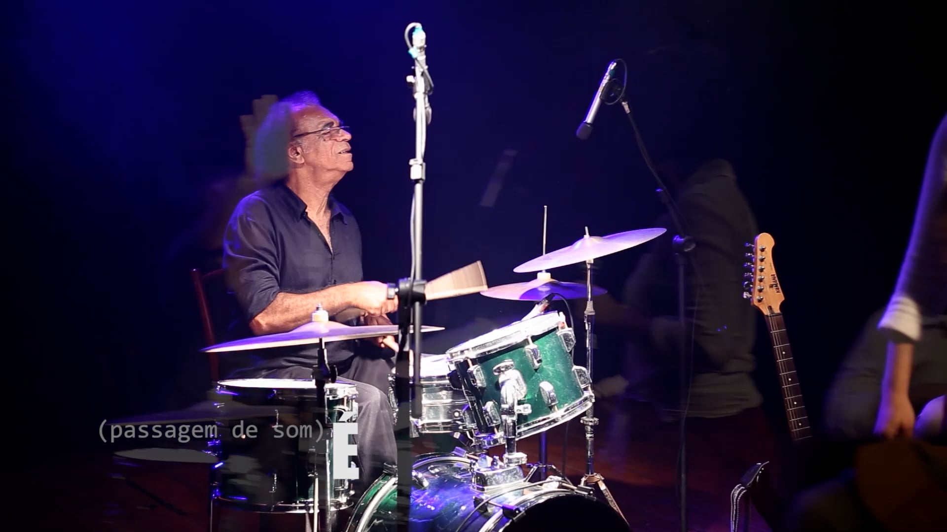 Passagem de som- 'É' - Gonzaguinha - Lilian Menezes