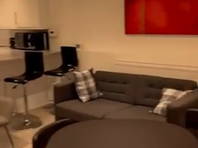 Video 1: Large spacious living area
