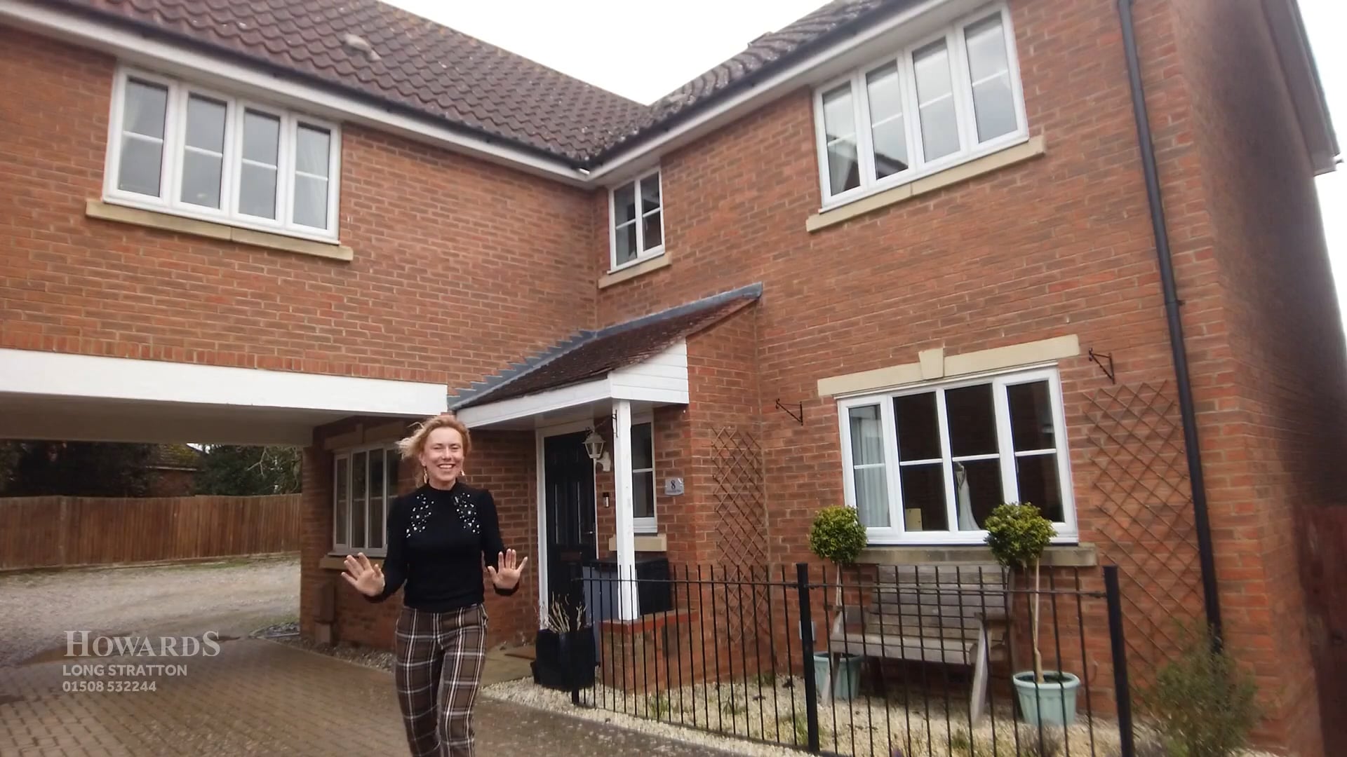 Quick Sneak Peek of Greenfield Way, Long Stratton, 4 bedroom Detached