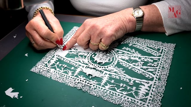 Aperçu de la vidéo : Découpeuse papier