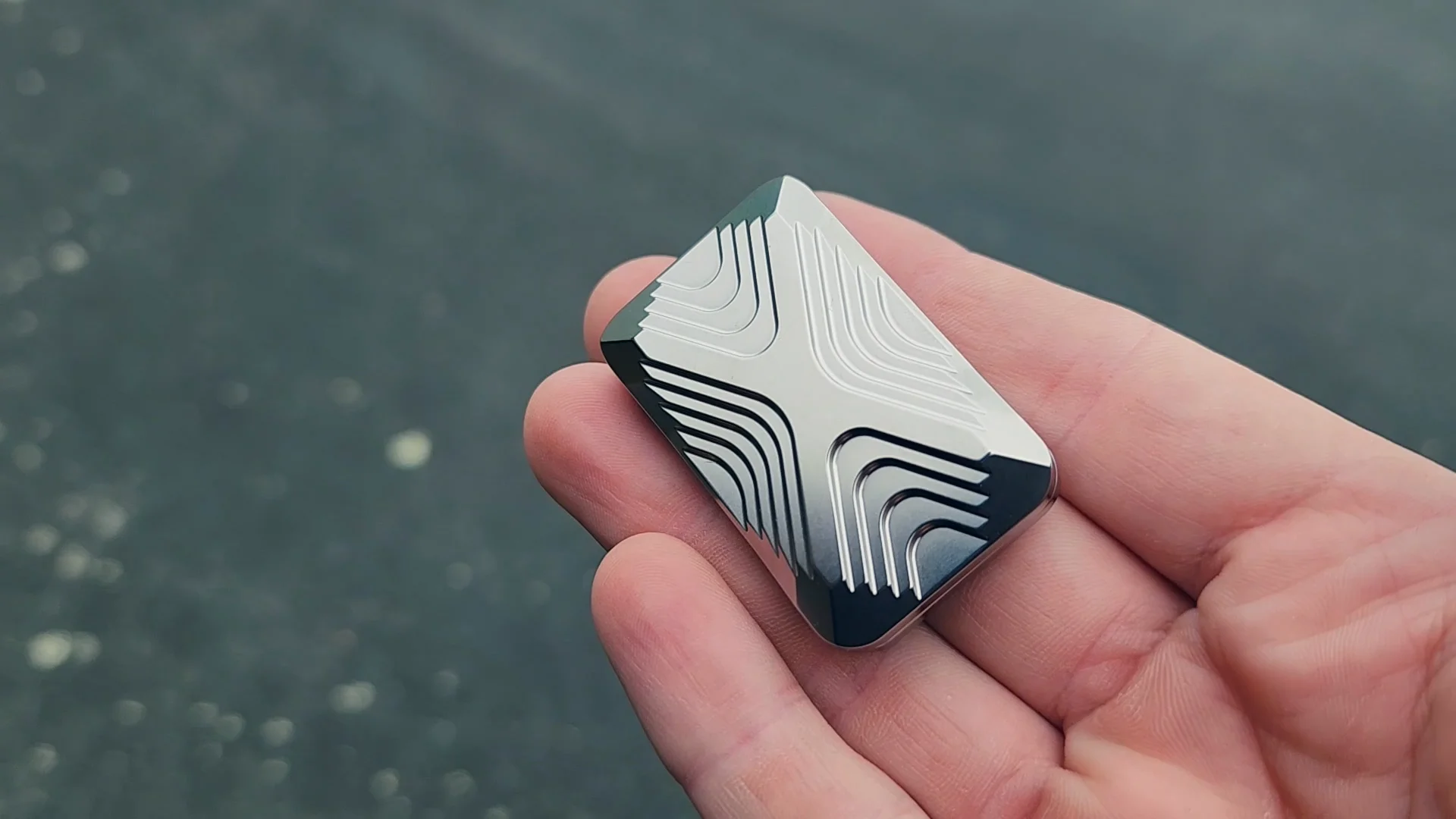 Ridge™ - 3-Click Titanium Slider – Magnus Store