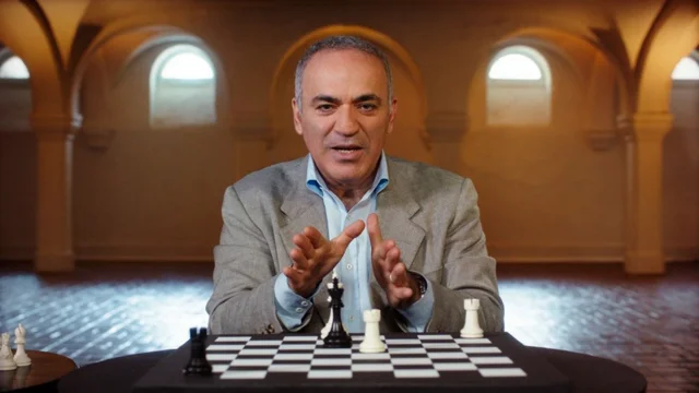 What is Garry Kasparov IQ - Super high IQ Chess Grandmaster