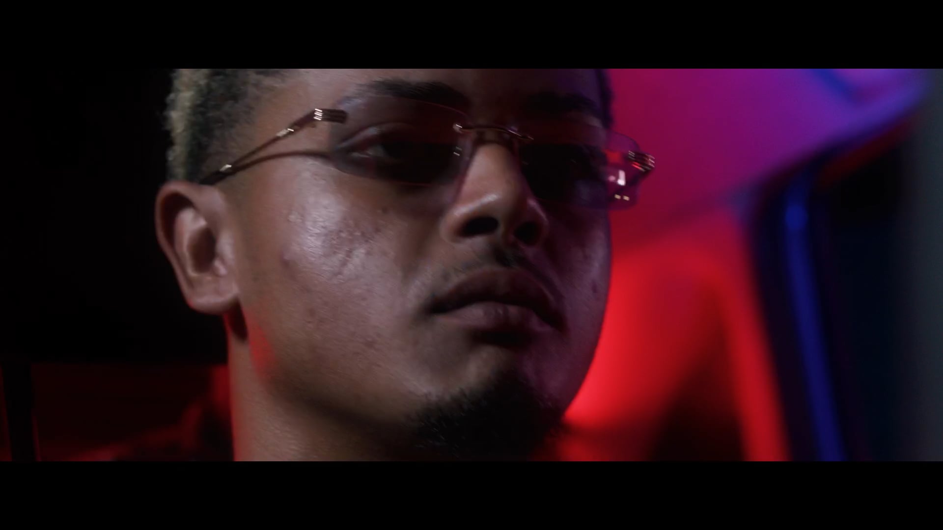 CLIP PARODIE des CABIX