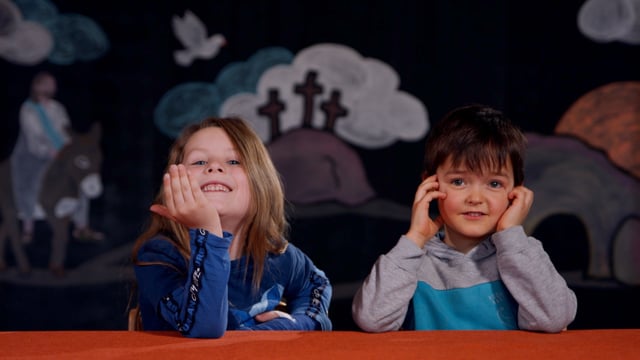 Kinder erzählen die Ostergeschichte