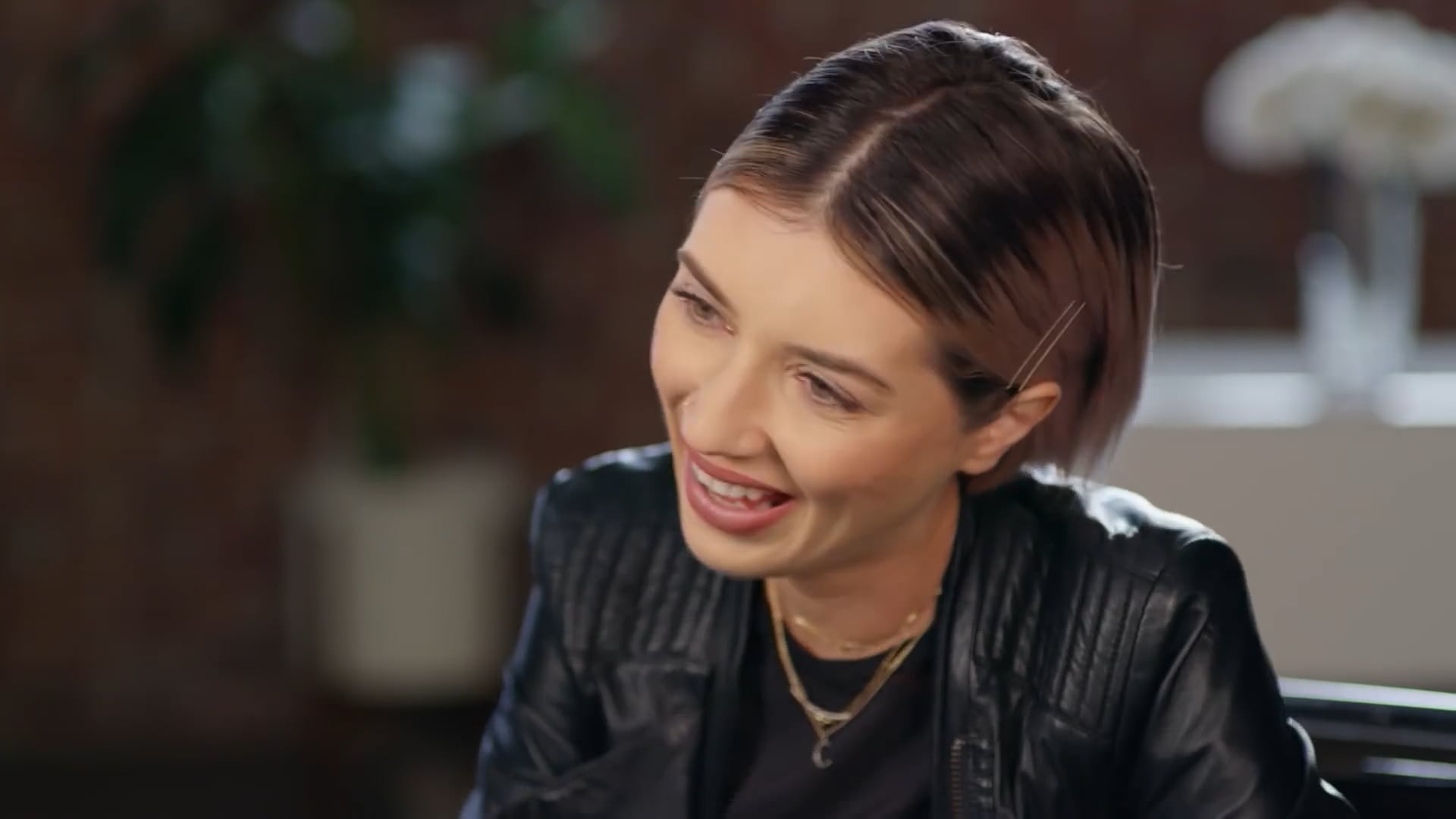 TNT: CLAWS: Lady Boss - Teana