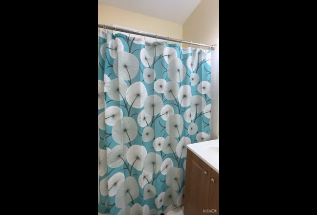 Furnished Rooms in Newark $250/Week  or $800/Month Main Photo