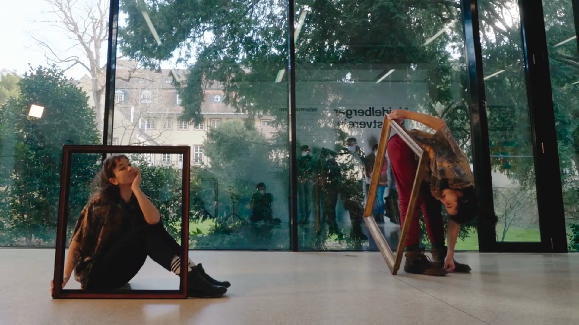 (OP)POSING BODIES | Lina Lev (2022)