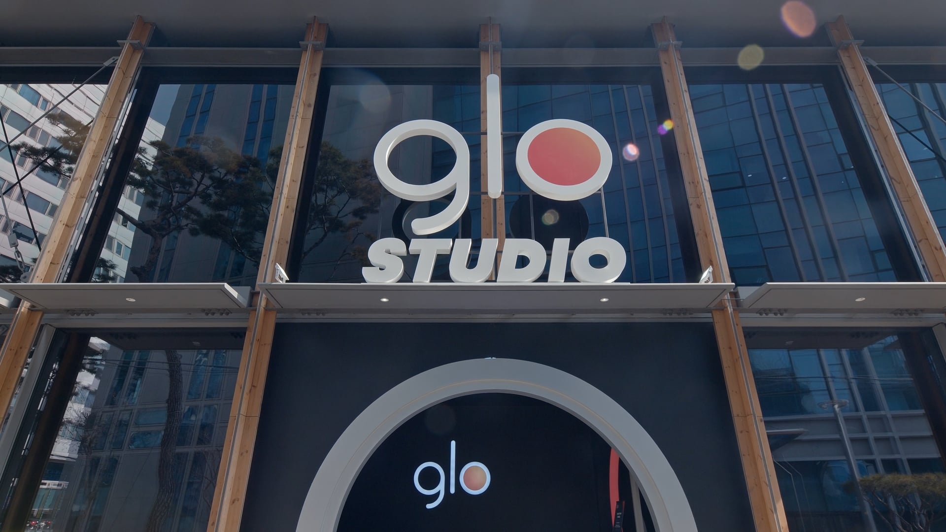 Glo HyperX2 Launch Sketch film