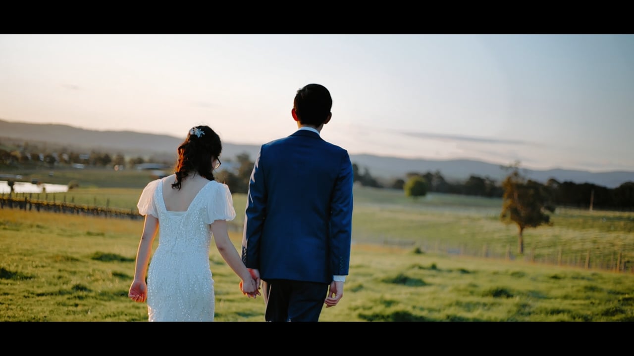 Riverstone Estate Wedding Video, Melbourne - Angela and William