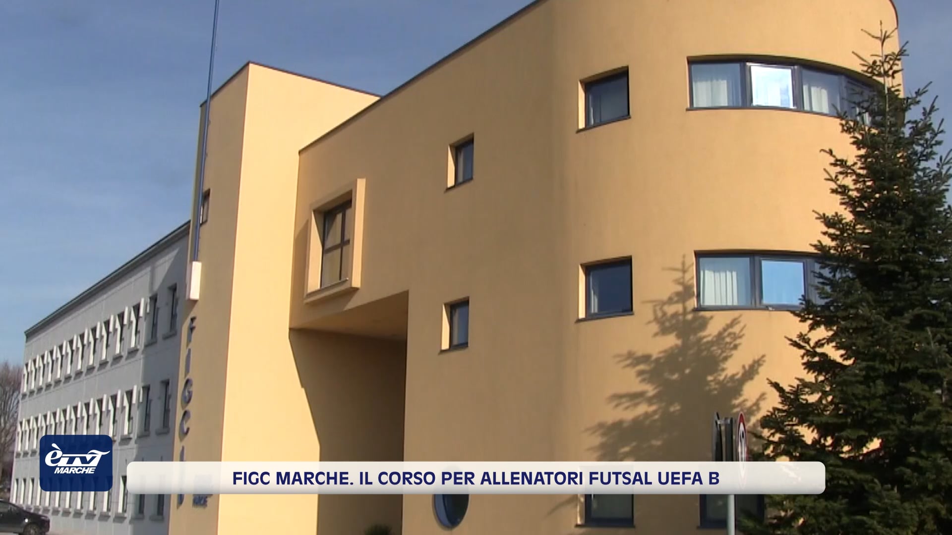 Figc Marche. Il Corso Per Allenatori Futsal Uefa B - VIDEO - ETv Marche ...