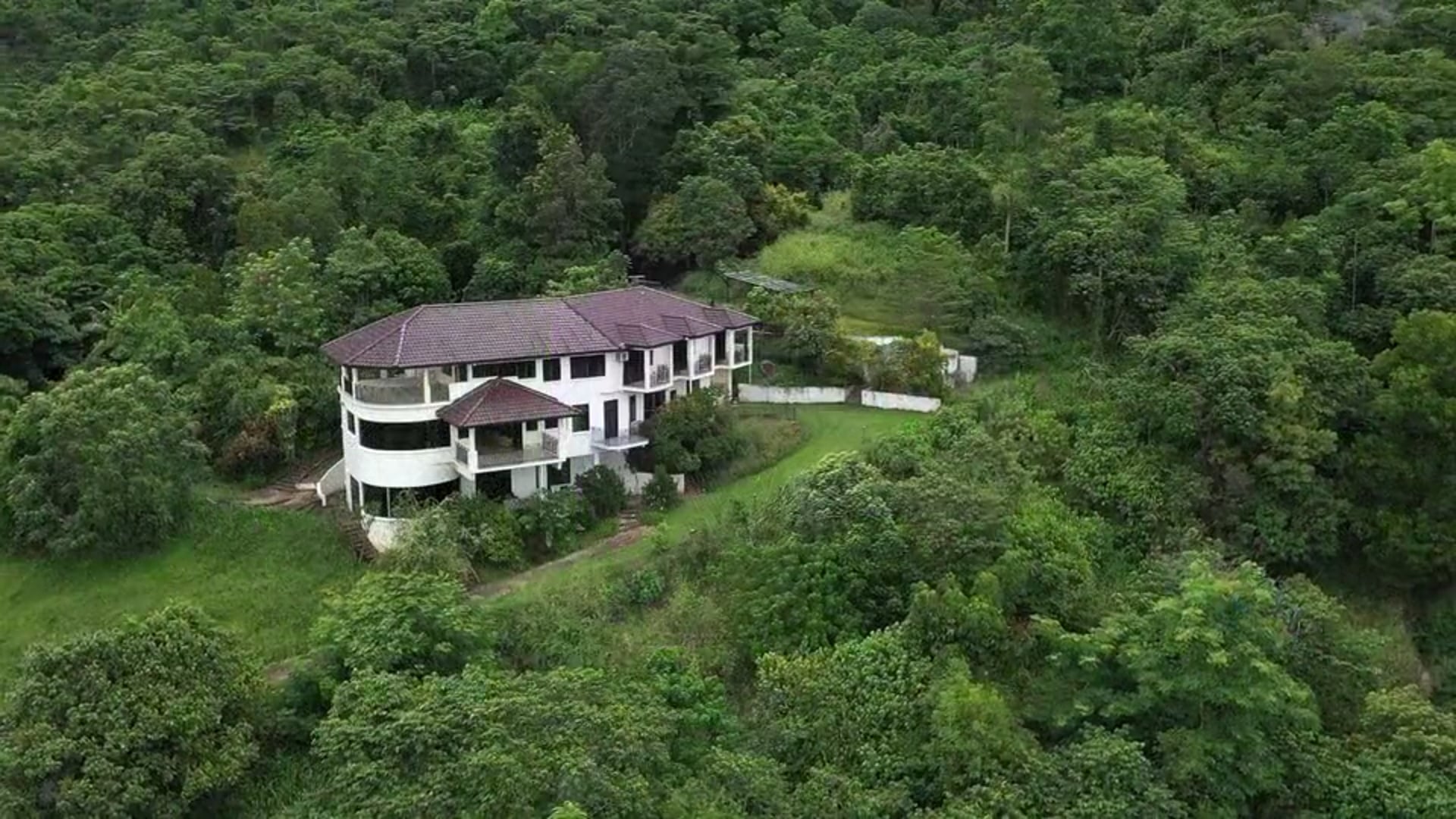 Highlights Video of Home in Redlynch (with drone footage)