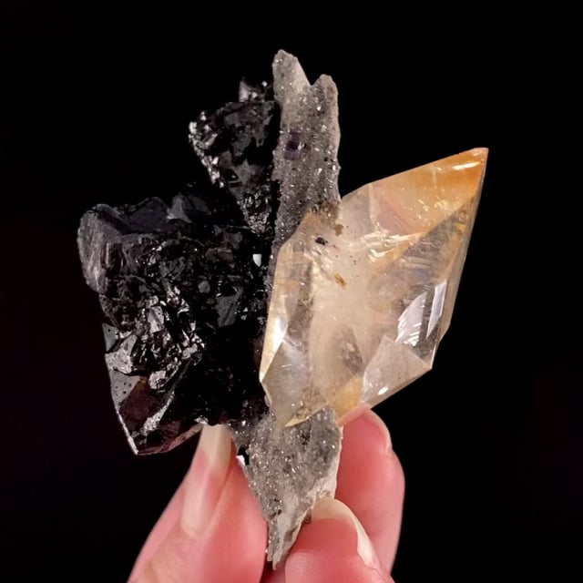 Sphalerite with GEM Calcite