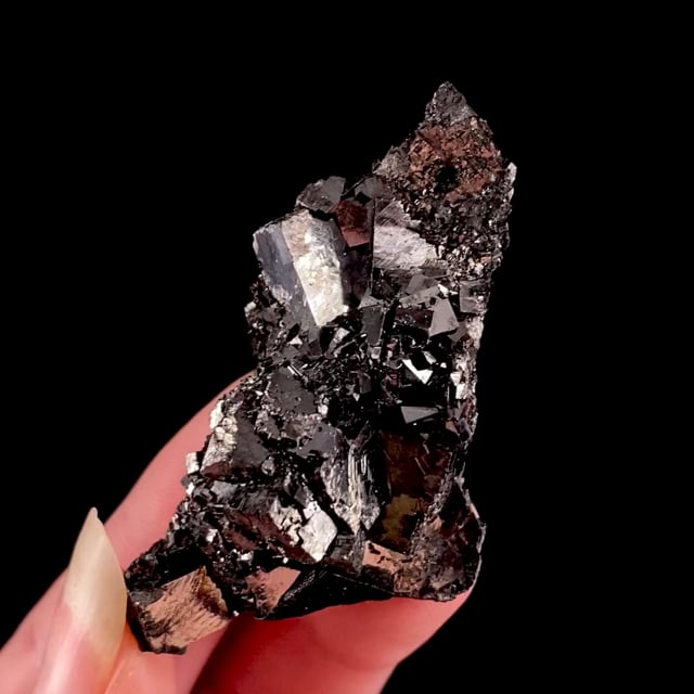 Bixbyite (rare)