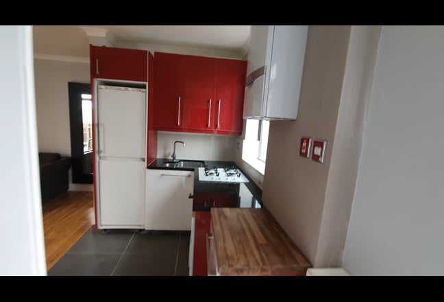 Newly Refurbished Ground Floor One Bedroom Main Photo