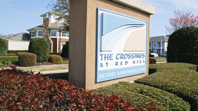 The Crossings at Red Mill | Luxury Apartments in Virginia Beach, VA