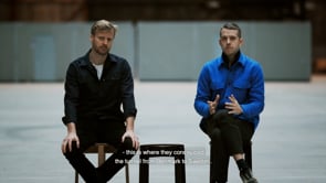 Krøyer Sætter Larsen with Titles High Version