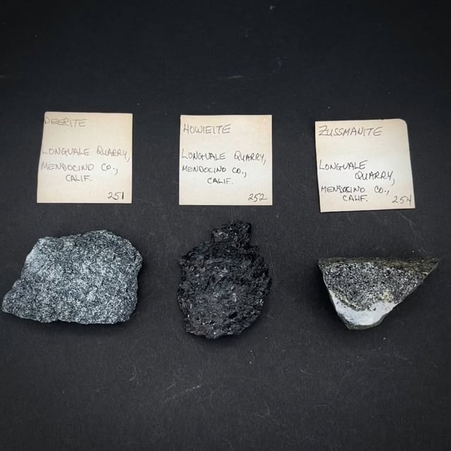 Deerite, Howieite, Zussmanite set (Type Locality specimens