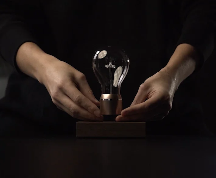 FLYTE Manhattan - Captivating Science