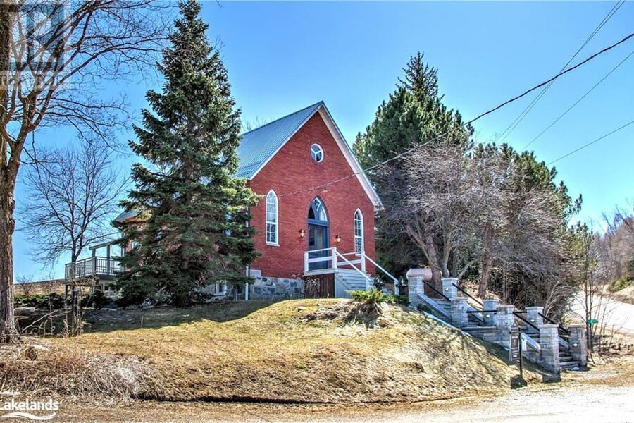 2111 CONCESSION 8 SOUTH NOTTAWASAGA Road Glen Huron Ontario Real Estate