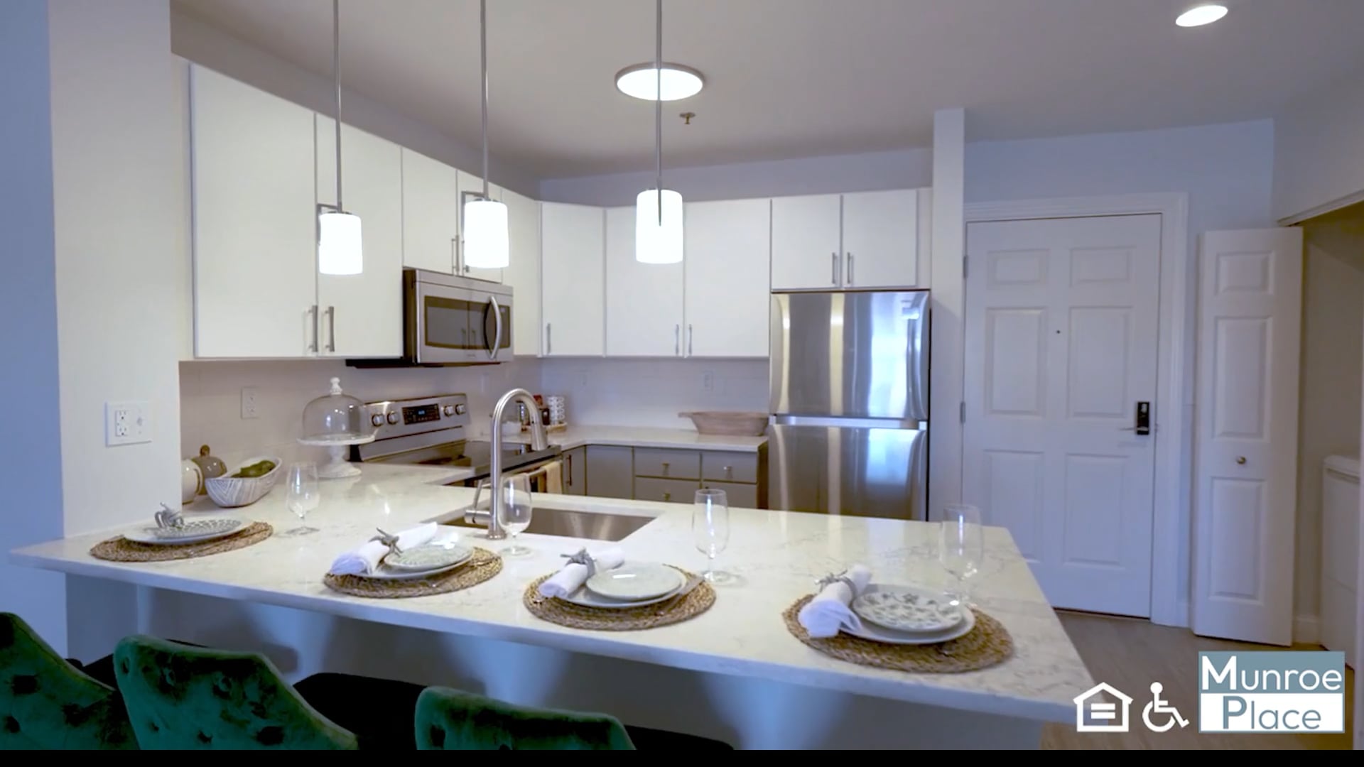 Modern Living at Munroe Place Apartments in Quincy, MA on Vimeo