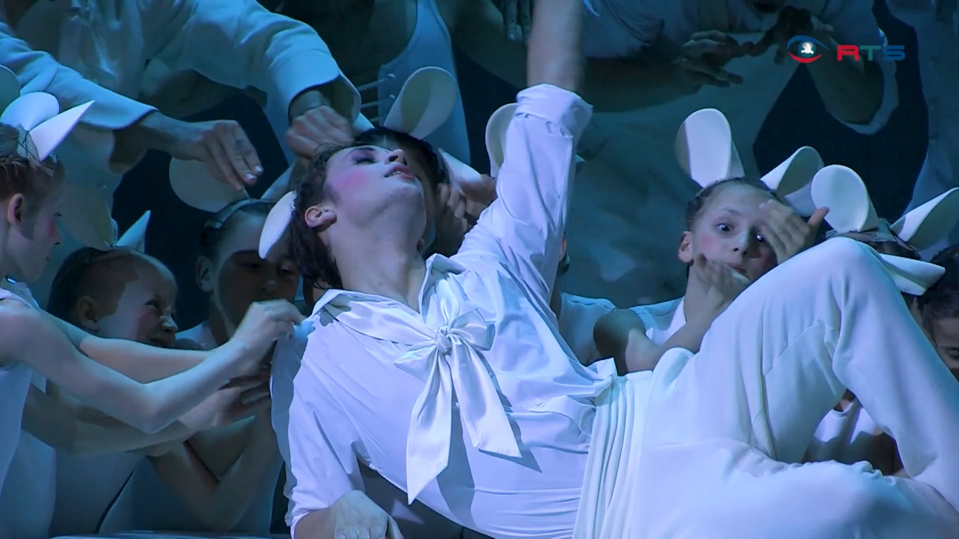 das-landestheater-zeigt-die-oper-jolanthe-und-das-ballett-nussknacker-an-einem-abend