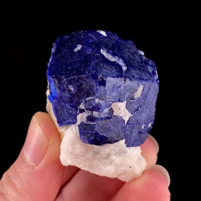 Mineral Auction - Worldwide Specimens