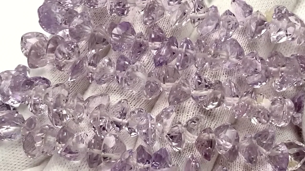ローズアメジスト（紫水晶） ハートシェイプカット 7×7×4mm