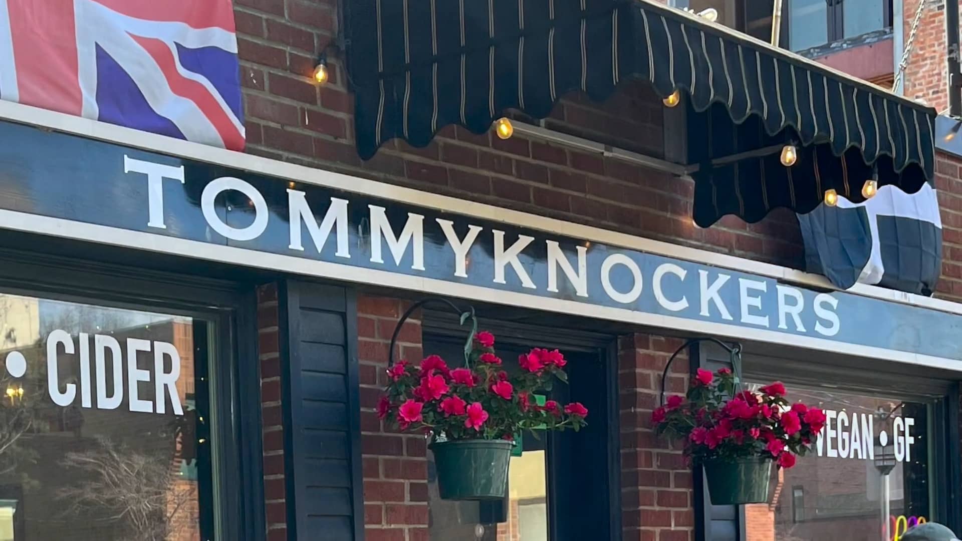 “TommyKnockers” Port Townsend Review Delicious on Vimeo