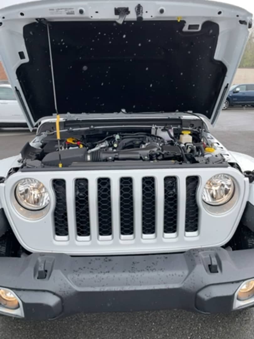 2022 Jeep Gladiator at South Hills CDJR ( P.F.G. Enterprises) on Vimeo