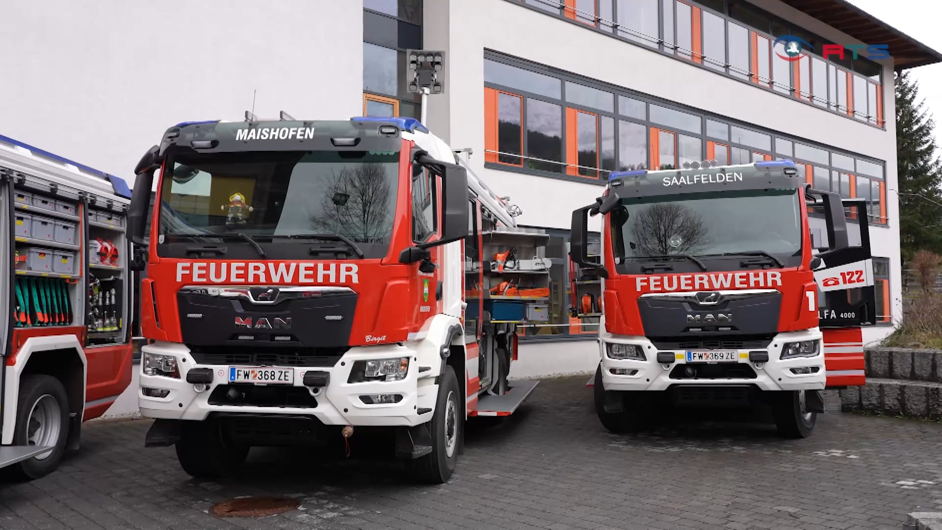bezirksfeuerwehrtag-im-pinzgau-29-feuerwehren-haben-im-vorjahr-277-000-stunden-geleistet