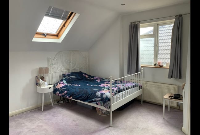 Video 1: Main bedroom
