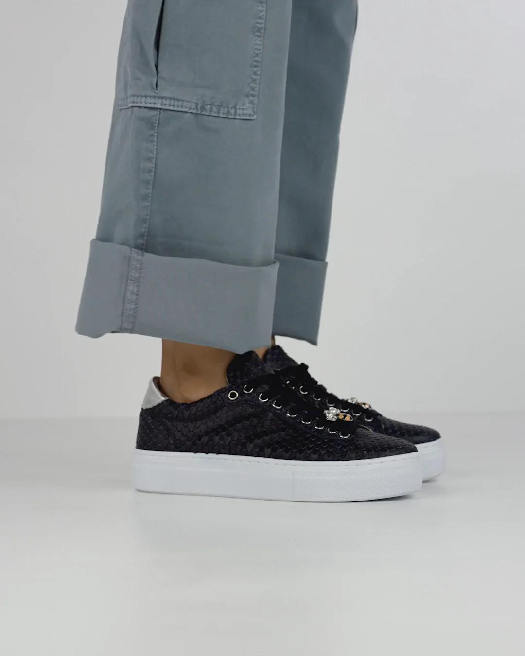 Sneakers woman blu python | Barca Stores