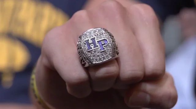 Share 133+ balfour championship rings latest 