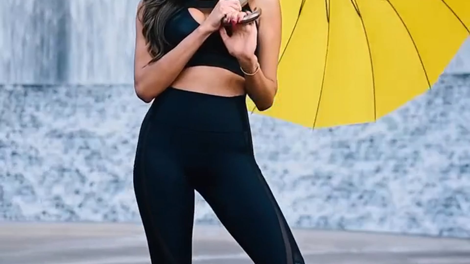 BuffBunny - Waterwall