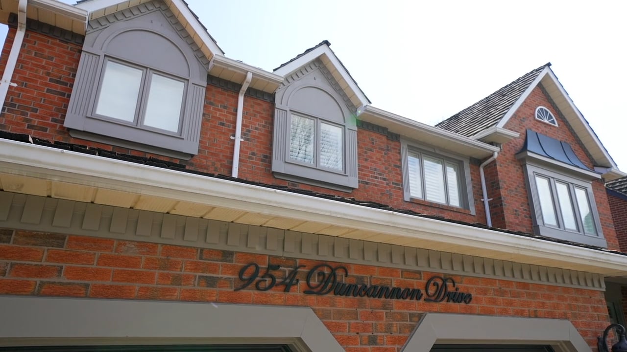 954 Duncannon Drive, Pickering MLS on Vimeo