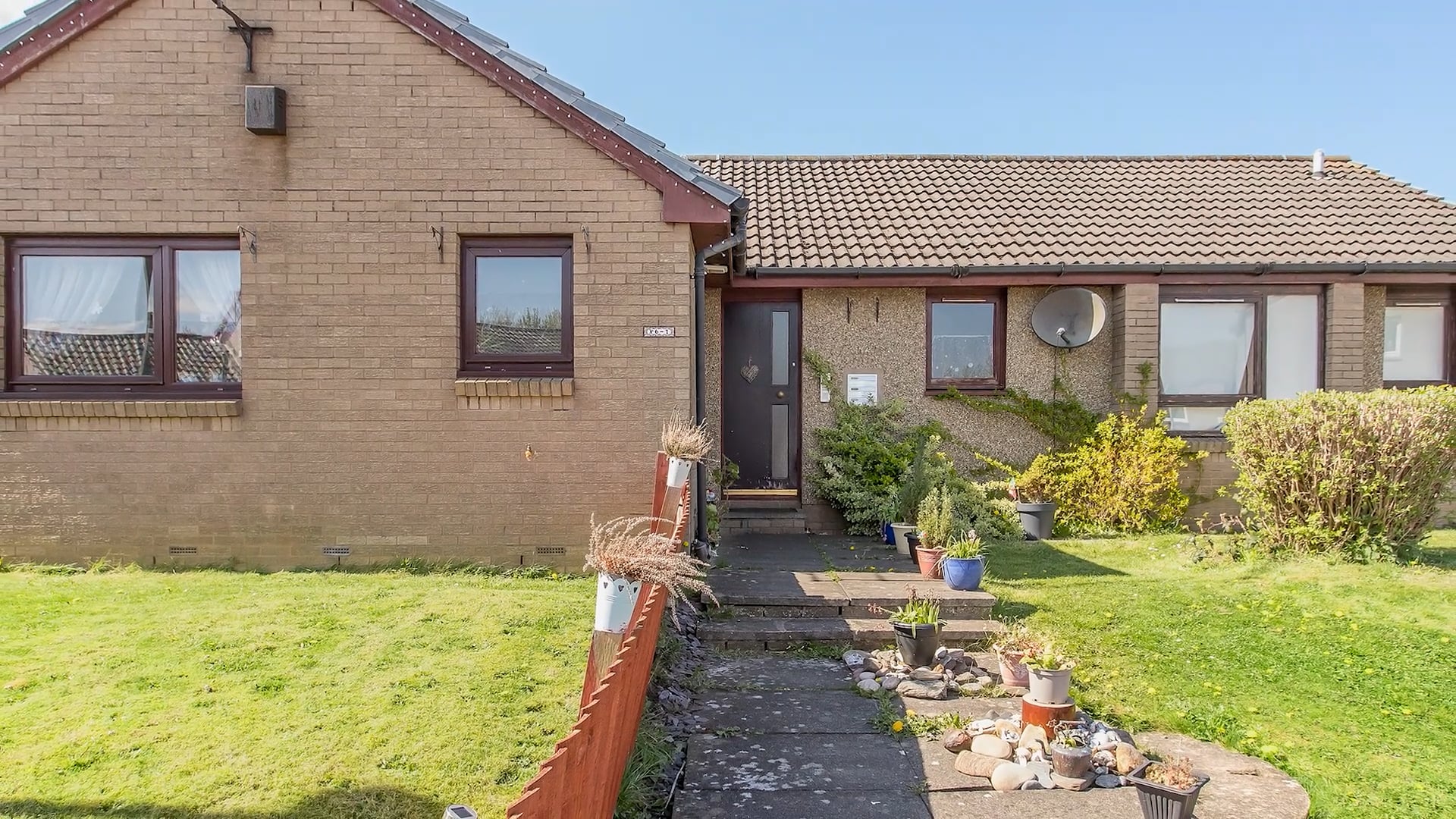 6/2 North Greens, The Jewel, Edinburgh on Vimeo