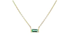 10 Carat Emerald Necklace in 14kt Yellow Gold