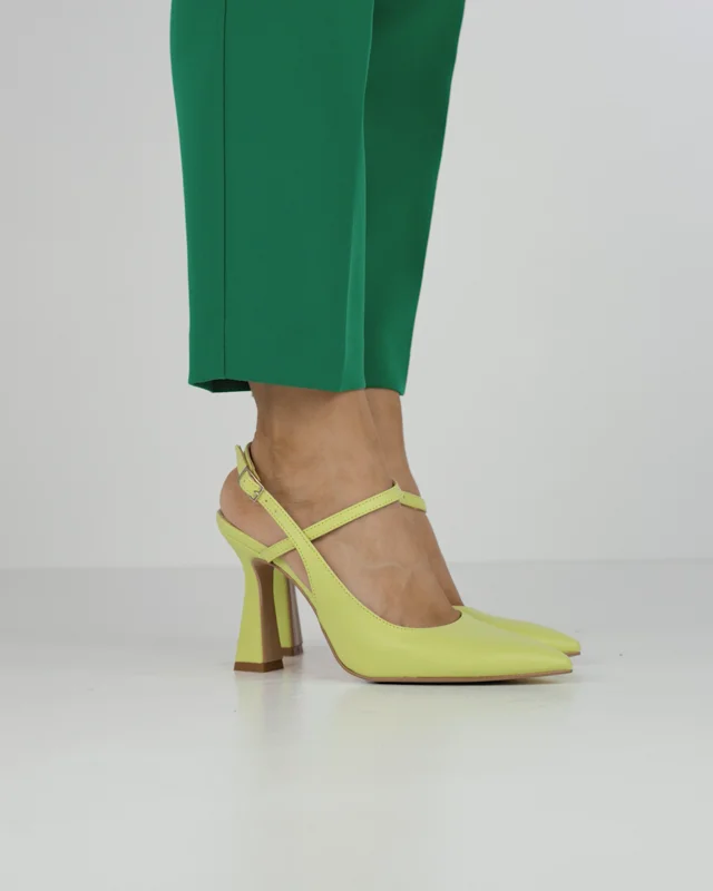 Green pumps size 9 sales