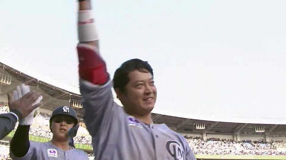 【7回裏】マリーンズ・佐藤都志也 勝敗を決定づけるライトスタンドへの3ランホームラン!!  2023年4月23日 千葉ロッテマリーンズ 対 福岡ソフトバンクホークス