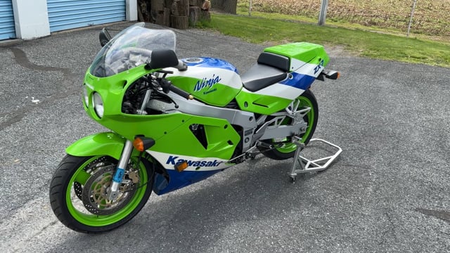 No Reserve: Original-Owner 1989 Kawasaki Ninja ZX-7 for sale on 