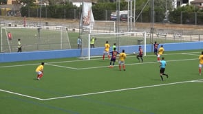 L'Escala suma els tres punts contra el Torelló i manté els cinc de marge (2-0)