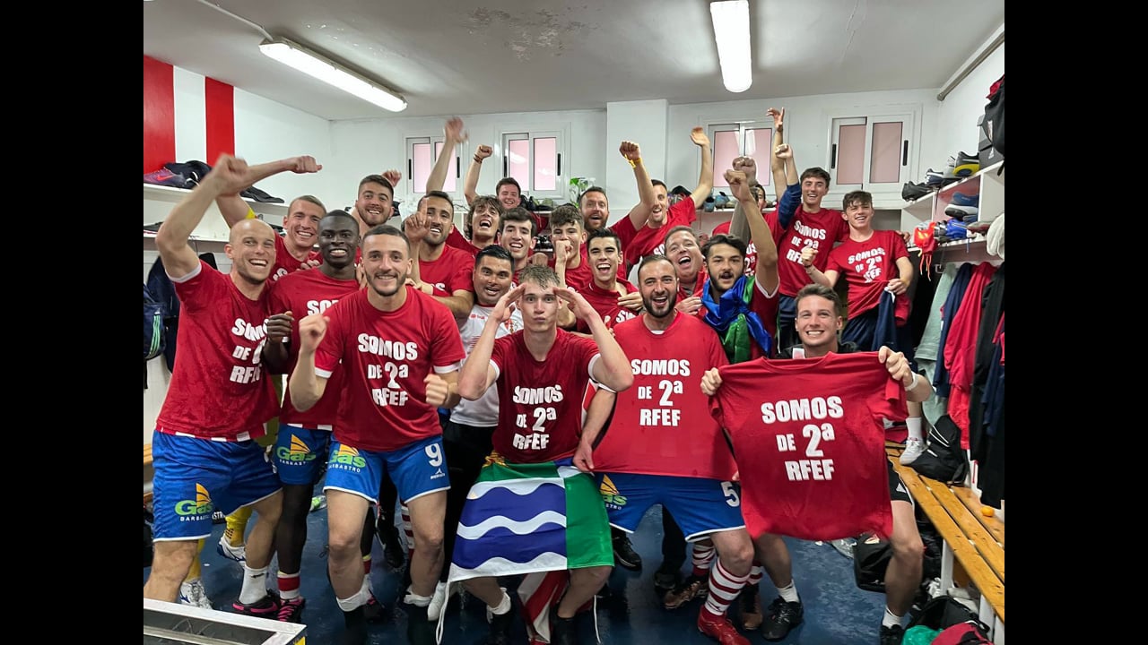 LAS IMÁGENES Y EL SONIDO DE UN PARTIDO PARA EL RECUERDO, LA UD BARBASTRO CONSIGUE EL TERCER ASCENSO A  2ª RFEF DE SU HISTORIA (UD Barbastro 2-1 SD Huesca B / Jornada 30 / 3ª División) 23.04.2023