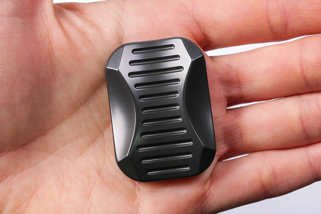 Turtle™ - 3-Click Titanium Slider with Stainless Steel