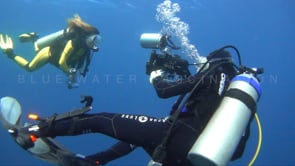 1406_filming underwater model