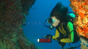 1134_female scuba diver cave
