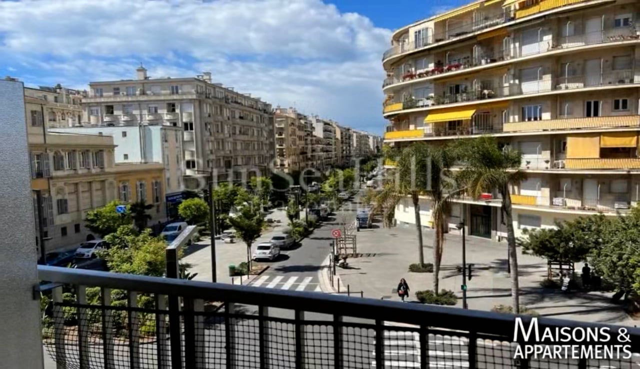 Nice Appartement A Vendre 397 000 € 63 M² 2 Pièces On Vimeo 4586